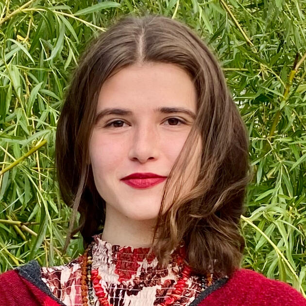 Aleksandra Headshot